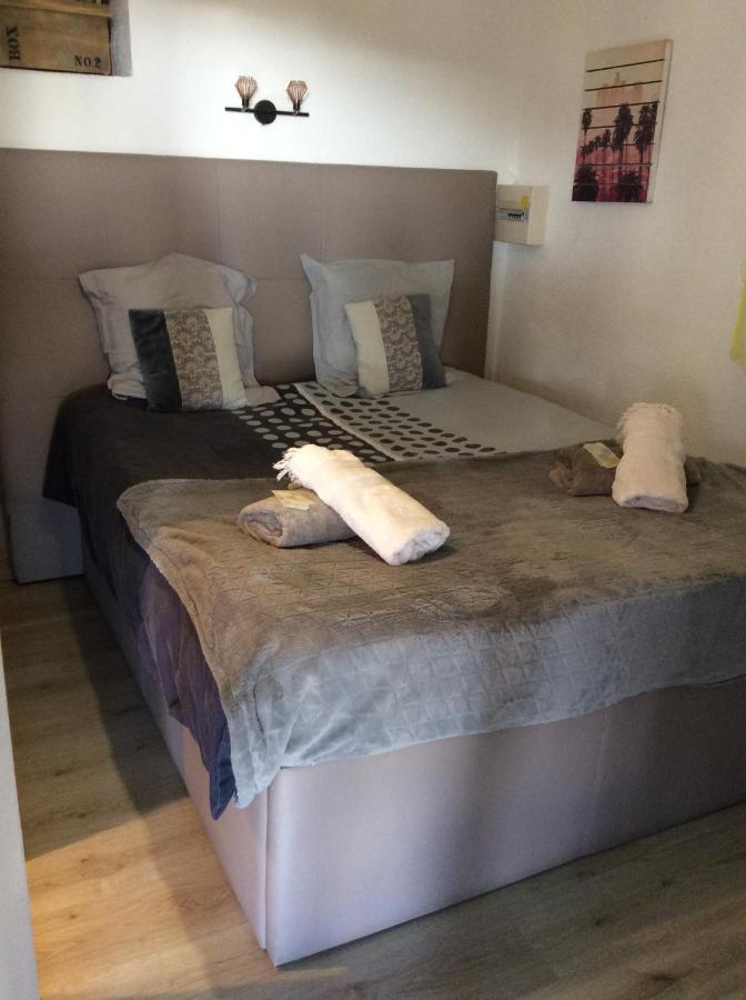 A Tigliola Bed & Breakfast ปอร์โต-เวคคีโอ ภายนอก รูปภาพ